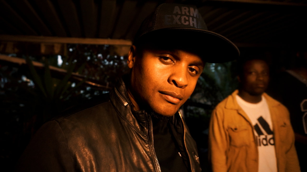 Azul (feat. Mfana Kah Gogo)