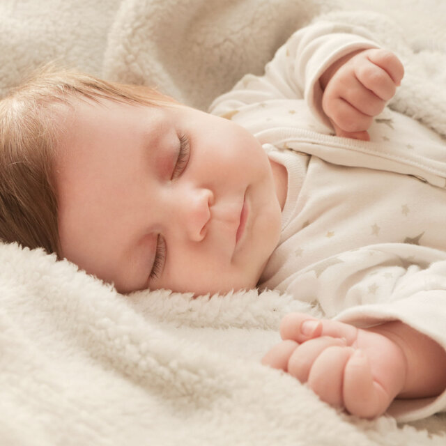 Soothing White Noise: Comforting Rain Melodies for Baby Bedtime