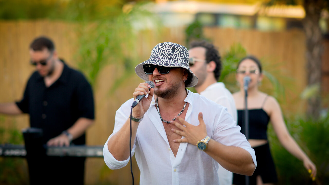 Nedeni Goremem (Live)