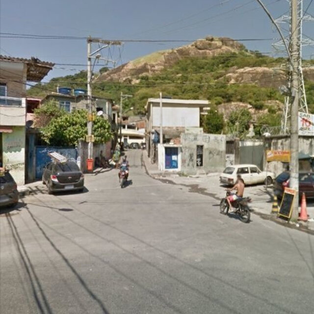 Vai roça esfrega a xereca