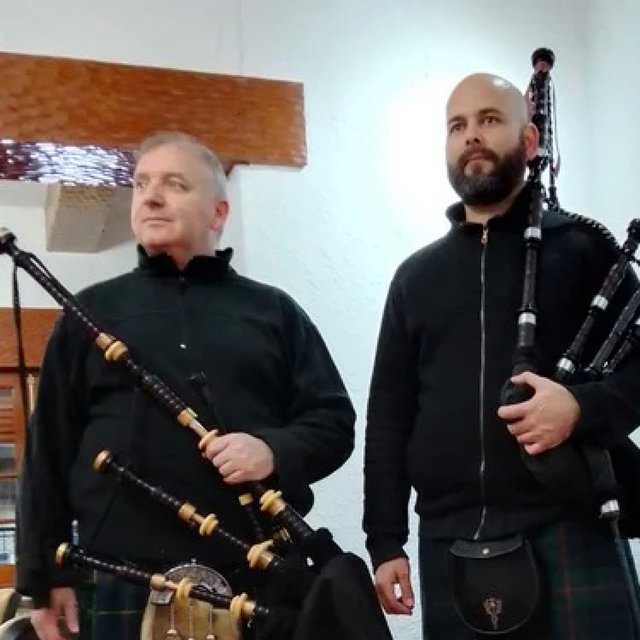 Twa Pipers (Instrumental Version)