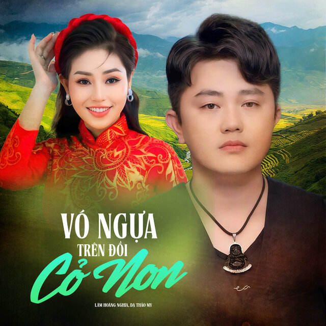 Vó Ngựa Trên Đồi Cỏ Non