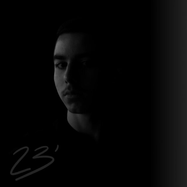 23'
