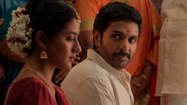Meendum Pirandheno (From 