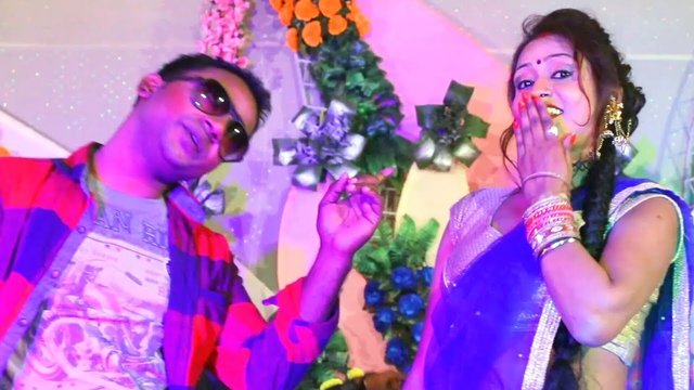 Chumme Pa Laika Ho Jata - Bhojpuri Video Song (Bhojpuri)