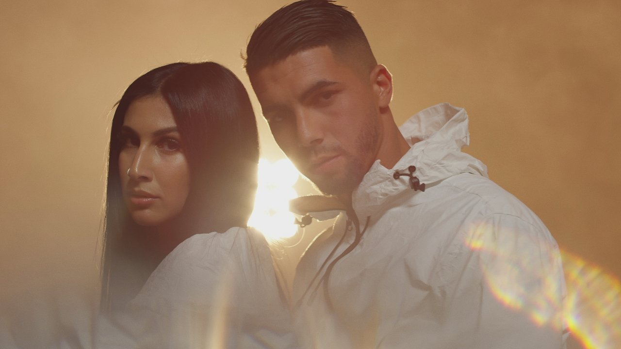 En l'air (feat. Lyna Mahyem) (Clip officiel)