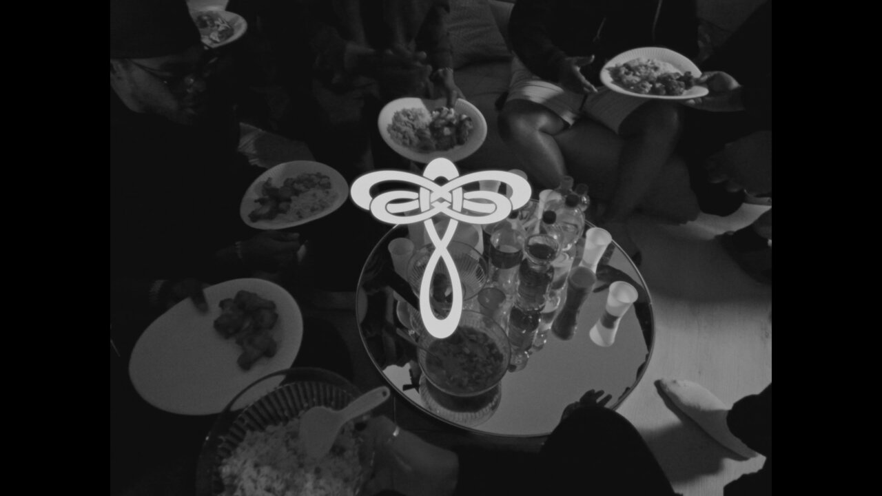 DROWN IM TRAUM (Official Album Snippet)