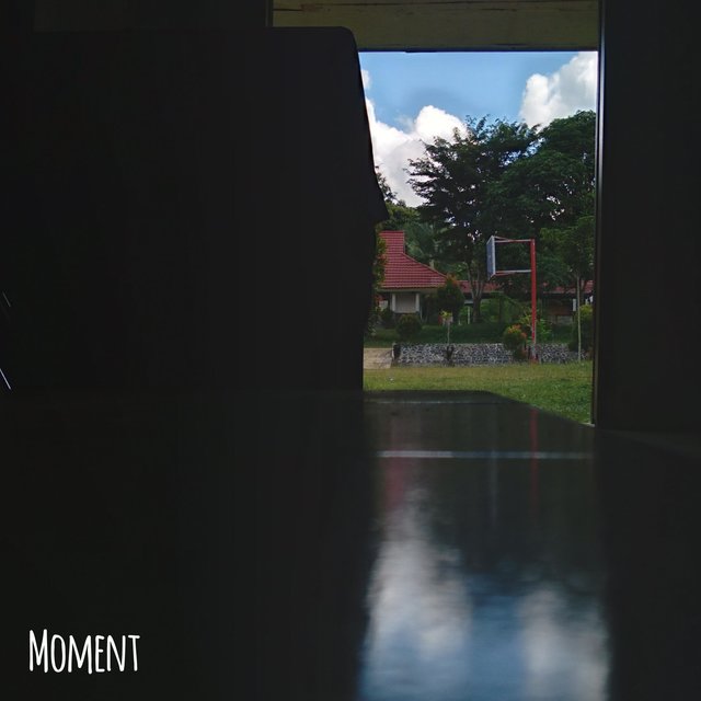 Moment (Moment)
