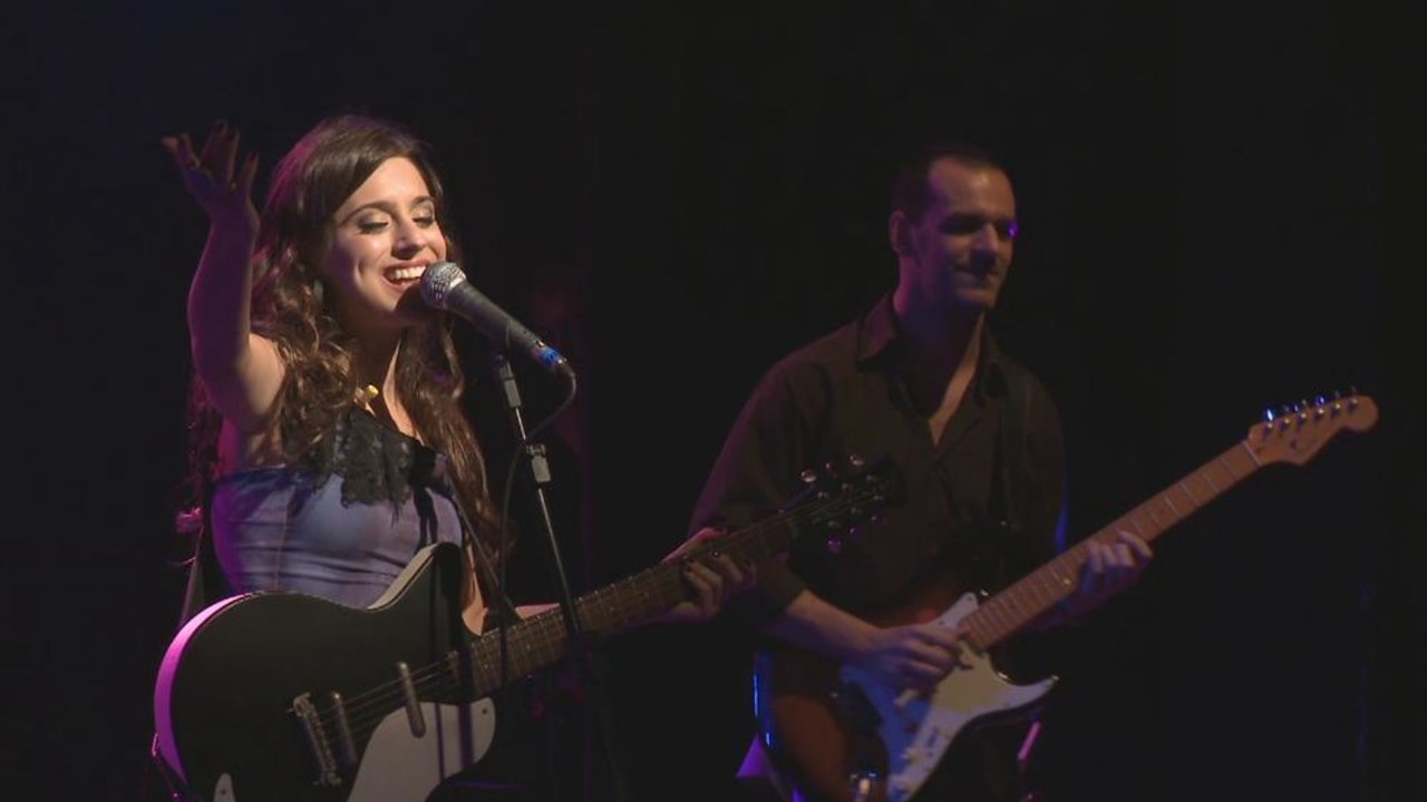 Levo a minha vida assim (Ao vivo no Teatro Rival)