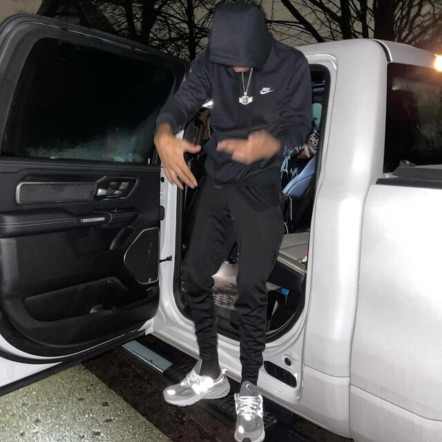 OSSLT (feat. Paiid EBK)