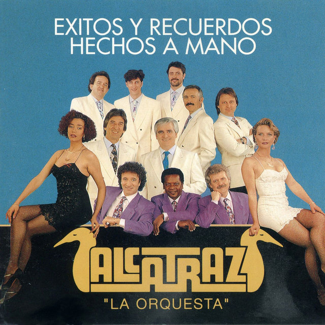 Éxitos y Recuerdos Hechos a Mano