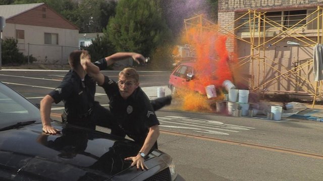 Don't Stop (Color on the Walls) (Video)