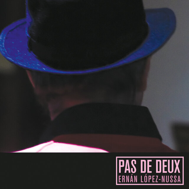 Pas de deux
