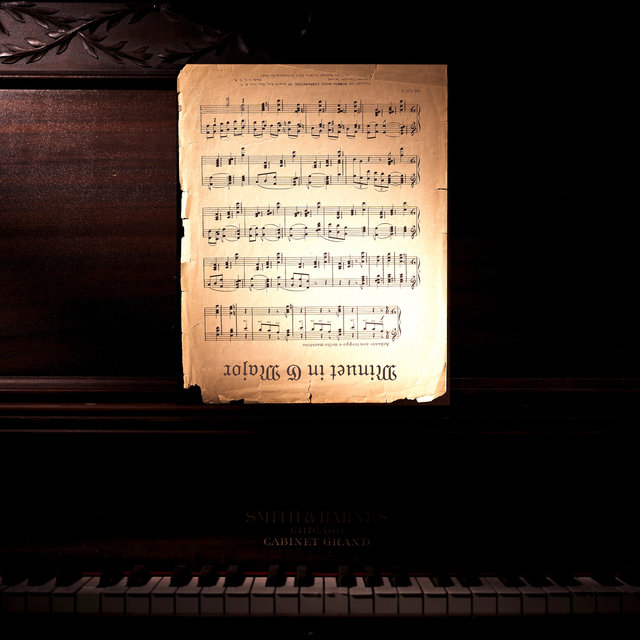 Minuet in G Major (Performed Backwards!)