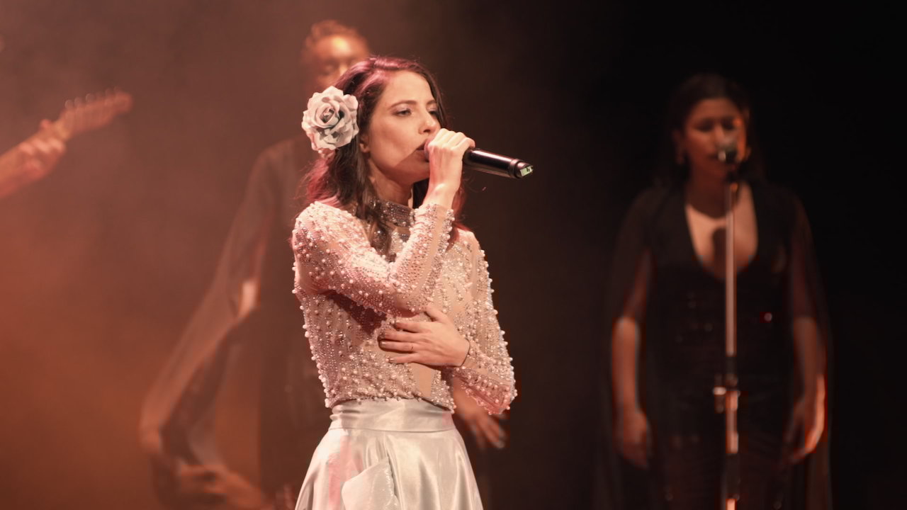 Dale Play (En Vivo Desde El Teatro Nacional De Costa Rica)