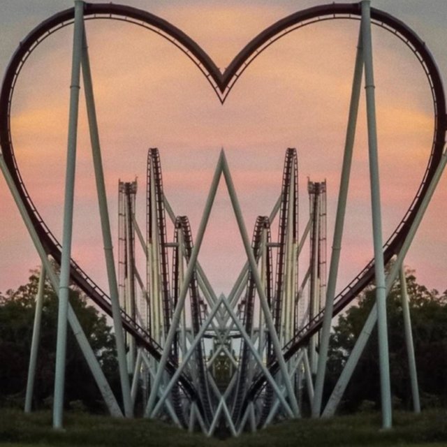 Roller Coaster (feat. DW Santy)