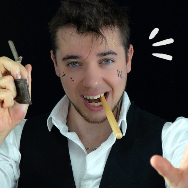 ASMR Je Suis Tatoueur Profesionel