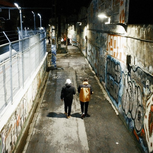 Hasta las mil (feat. Lekram)