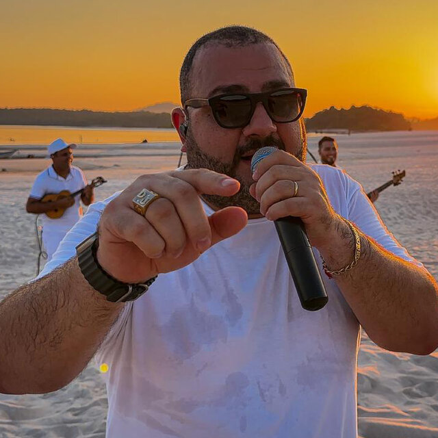 Cadê Seu Namorado Moça? / Oi Balde / Chorei na Vaquejada / Erro Gostoso / Erro Que Dá Certo (Ao Vivo)