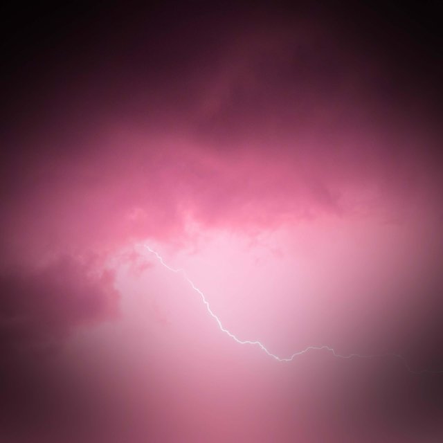 Pleasant Sound of Rain with Thunder to Relax and Fall Asleep