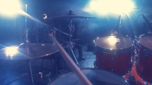 Umidim qoldi (live)