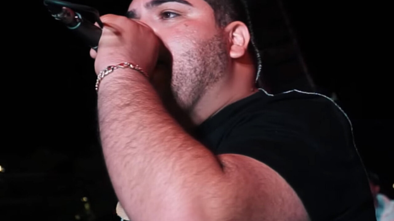 Me Destapo Un Bote