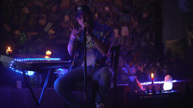 Falling Shorty (Official Video)