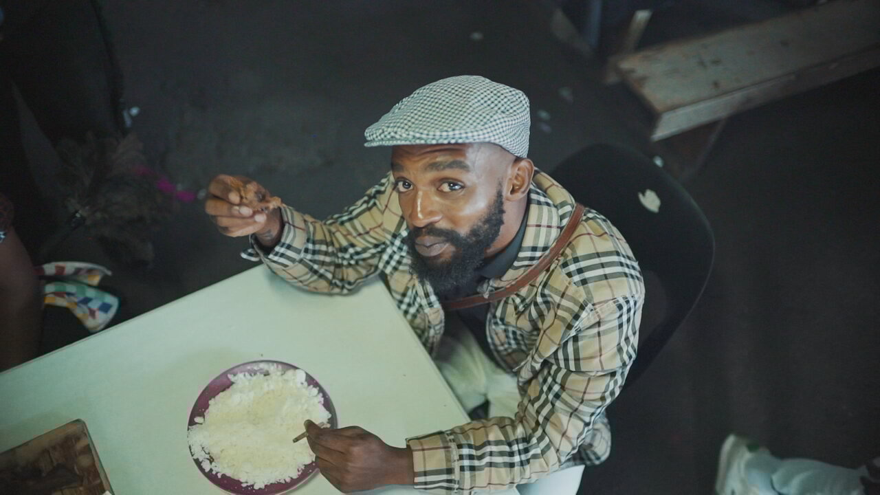 Emzini Wezinsizwa (Remix) (feat. Dando, Bravo Le Roux, Lowfeye & Anzo)
