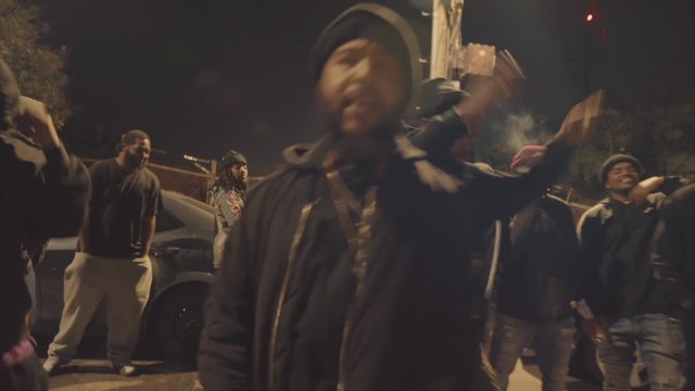 Suckas (feat. Rayven Justice )