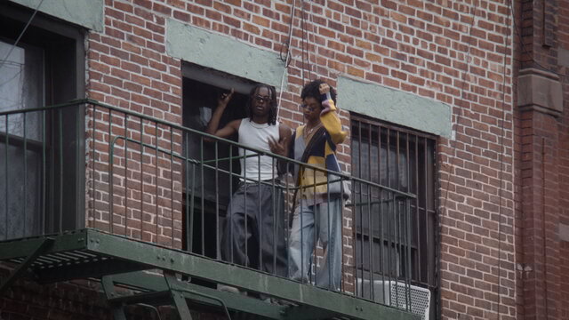 Love Me (feat. Vontee the Singer) (Official Visualizer)