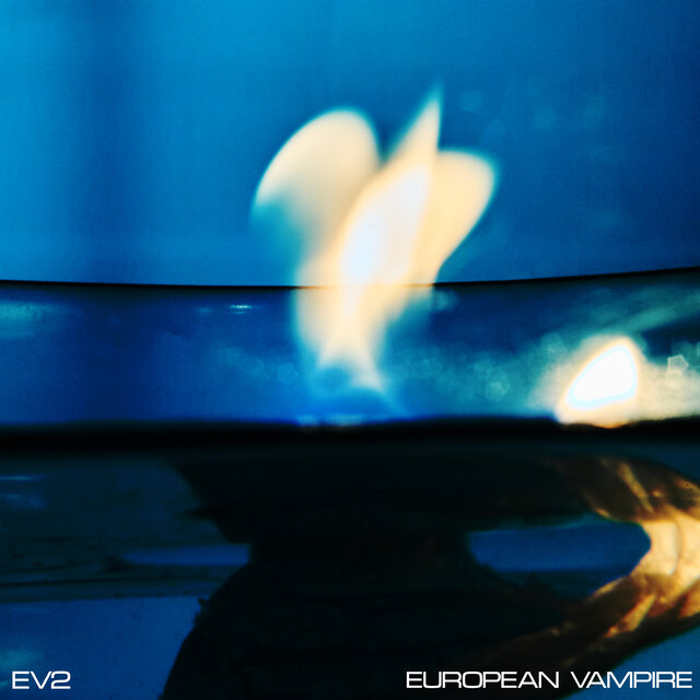 EV2