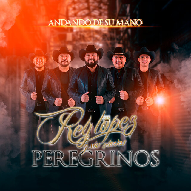 Andando De Su Mano