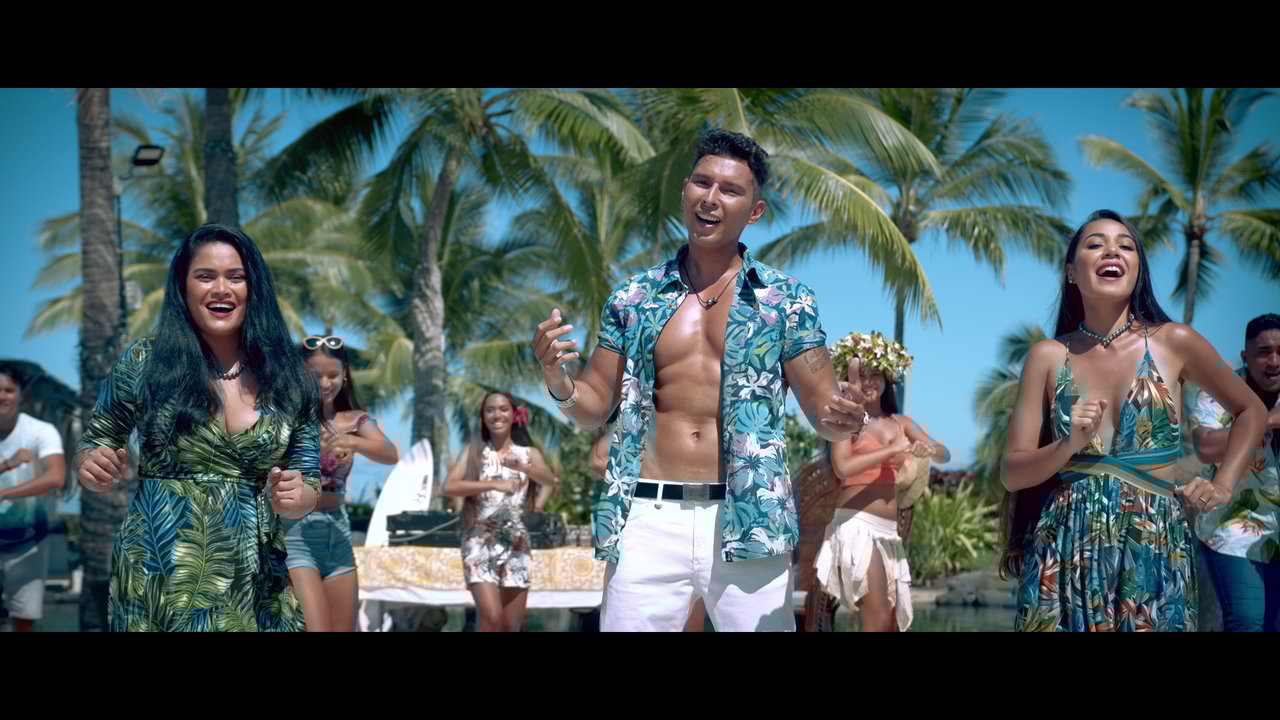 Maeva (feat. Eva Ariitai & Vaheana) (Clip officiel)