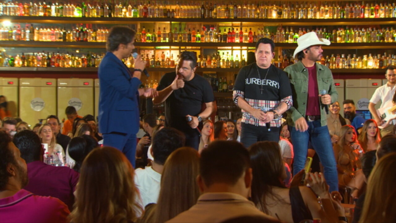 Amor De Emergência (Ao Vivo)