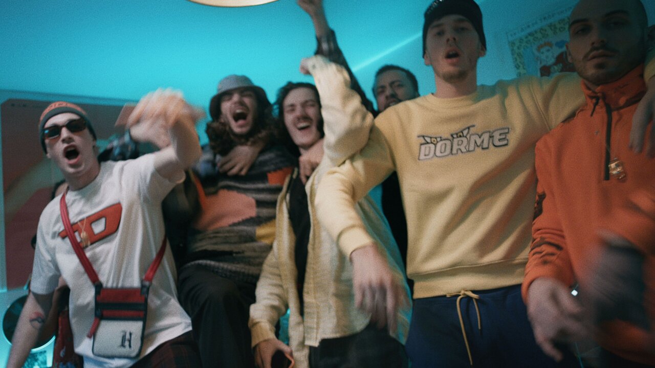 Lâche-moi la main