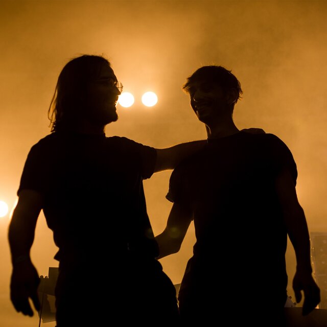 Theoretical Symmetry (Live)