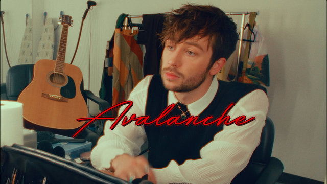 avalanche (acoustic video)