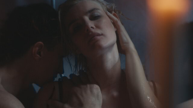 10 IN UN BAGNO (Visual Video)
