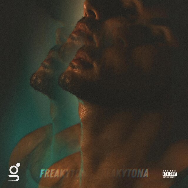 Freakytona
