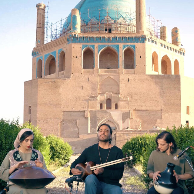 Iranian Tar-161(Soltaniyeh Dome Zanjan)