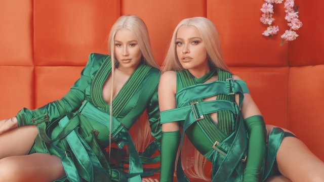 Lola (Official Video)