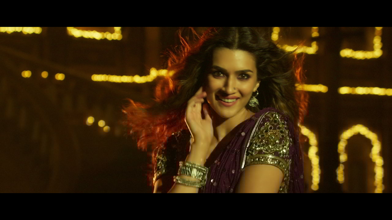 Yaane Yaane (From "Mimi")