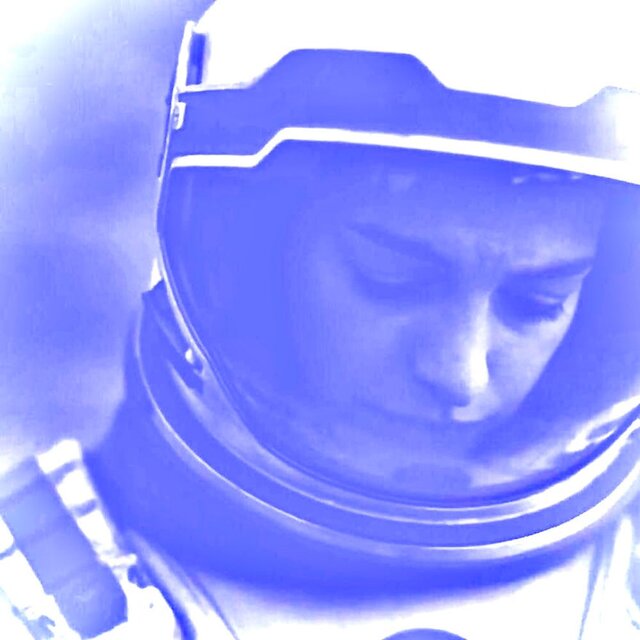 SpaceGirl (feat. LEAN & WAVS)