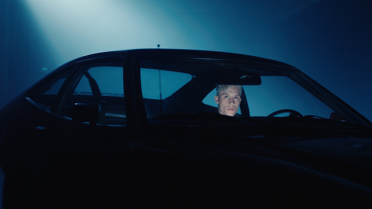 Heartbreaker (Official Video)