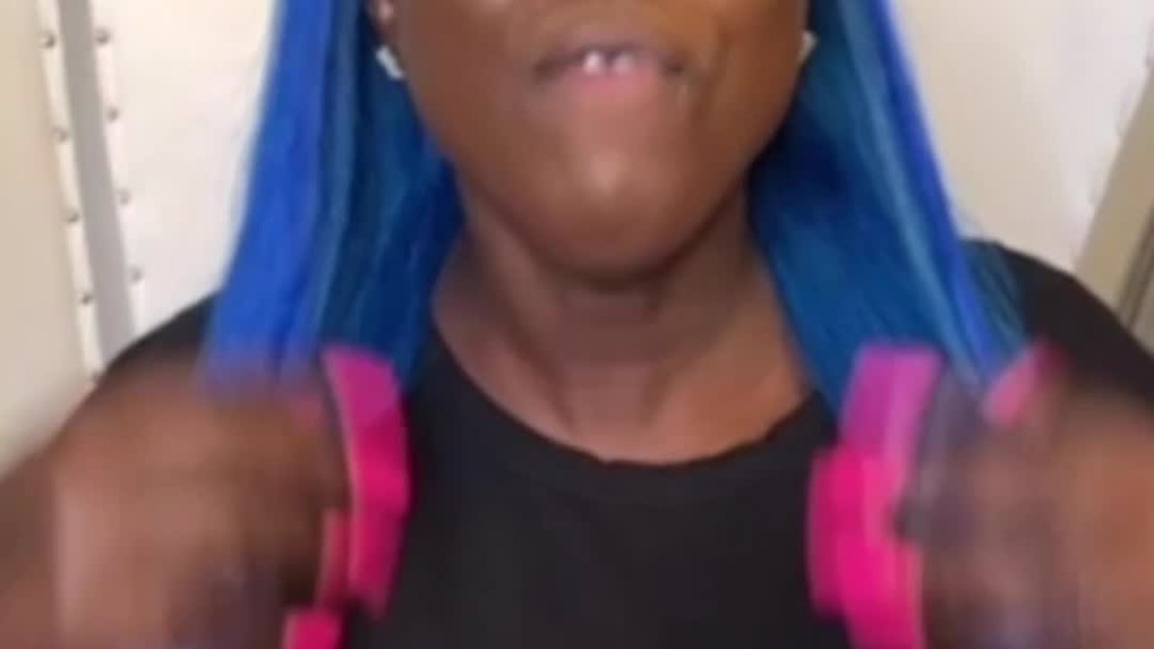 Love Her (Commentary)