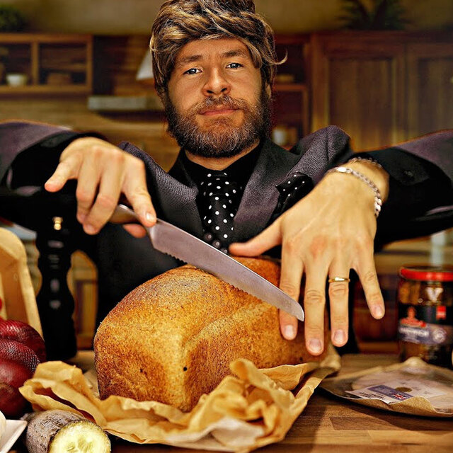Personal Butler Makes You the Perfect Sandwich ASMR