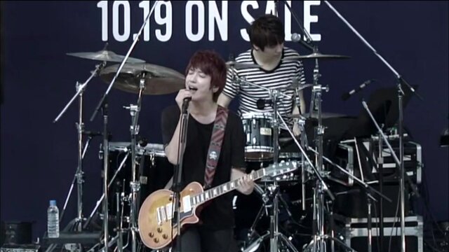 Try again, Smile again (Live-2011 Special Event -In My Head-@Yomiuri Land, Tokyo)