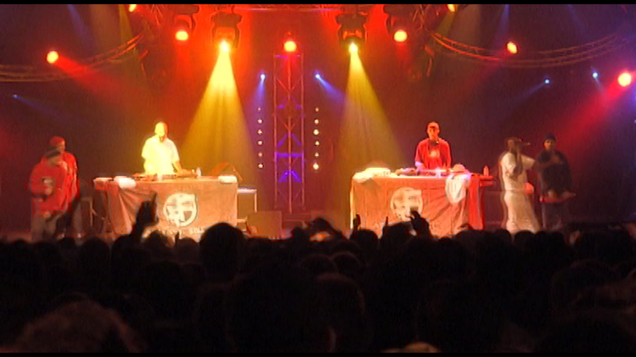 Dans la légende (Live au Paléo Festival Nyon 2001)