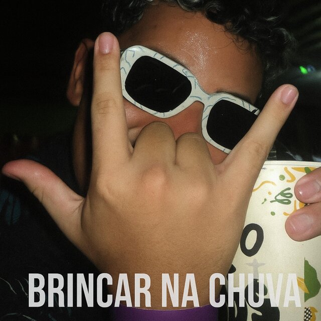 Brincar na chuva