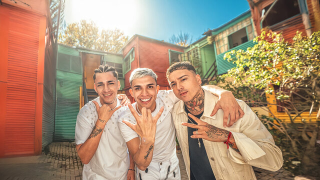 Date cuenta (Official Video)
